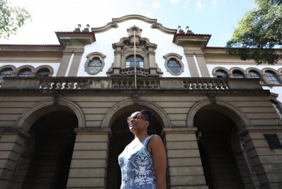 Nova diretora do Iserj é a primeira mulher negra a assumir o comando do colégio em 142 anos