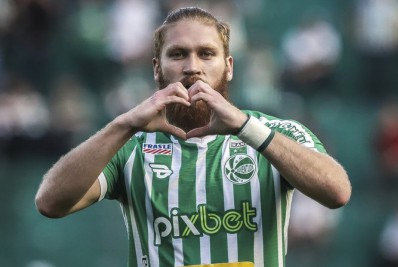 Botafogo está perto de fechar contratação de atacante que estava no Juventude