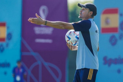 Treinador da Espanha, Luis Henrique opina sobre sexo: 'Normal, desde que não entrem em orgias'