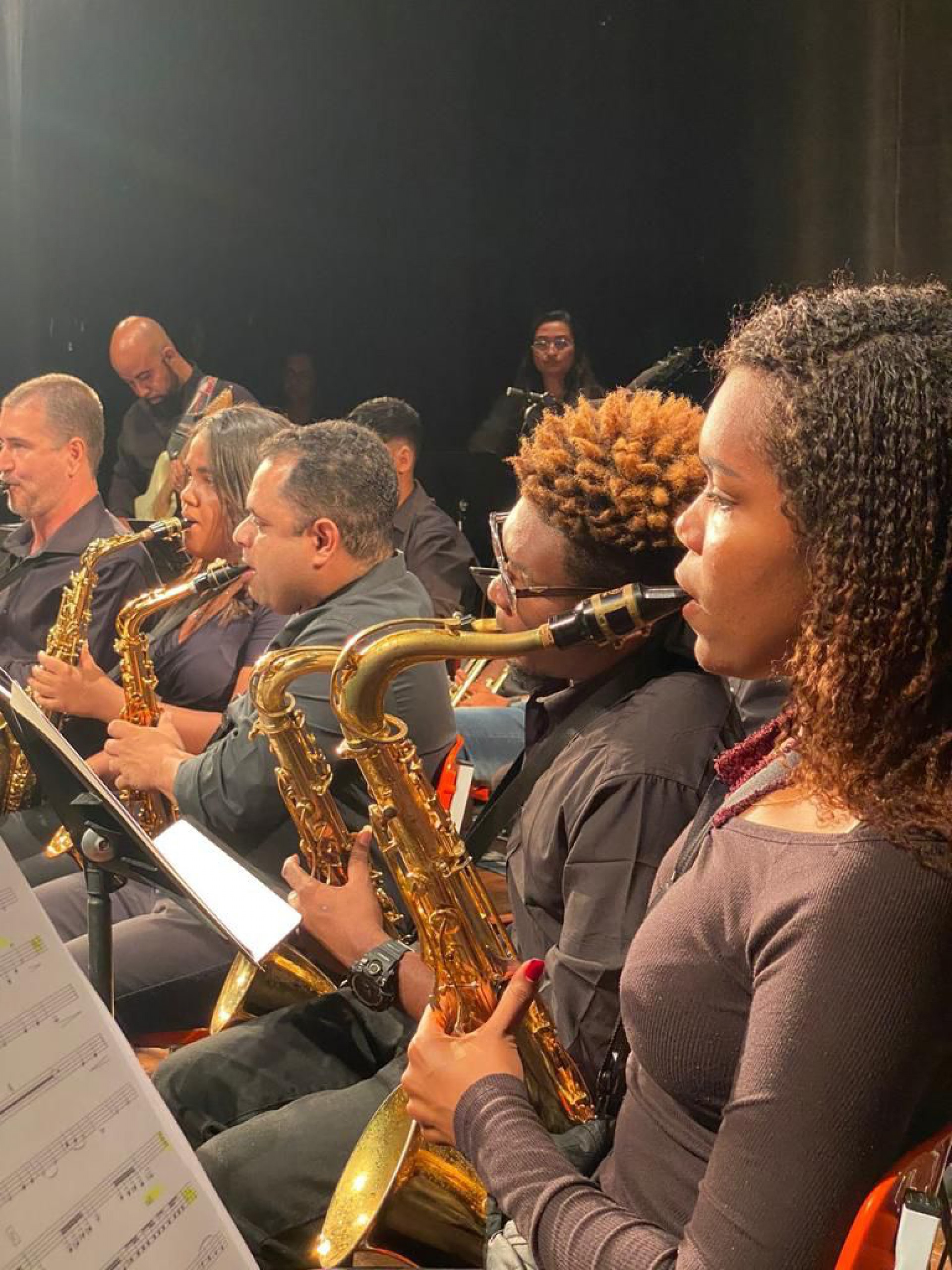 Alunos do Polo de Música da Fundec participam de concerto em teatro no Rio