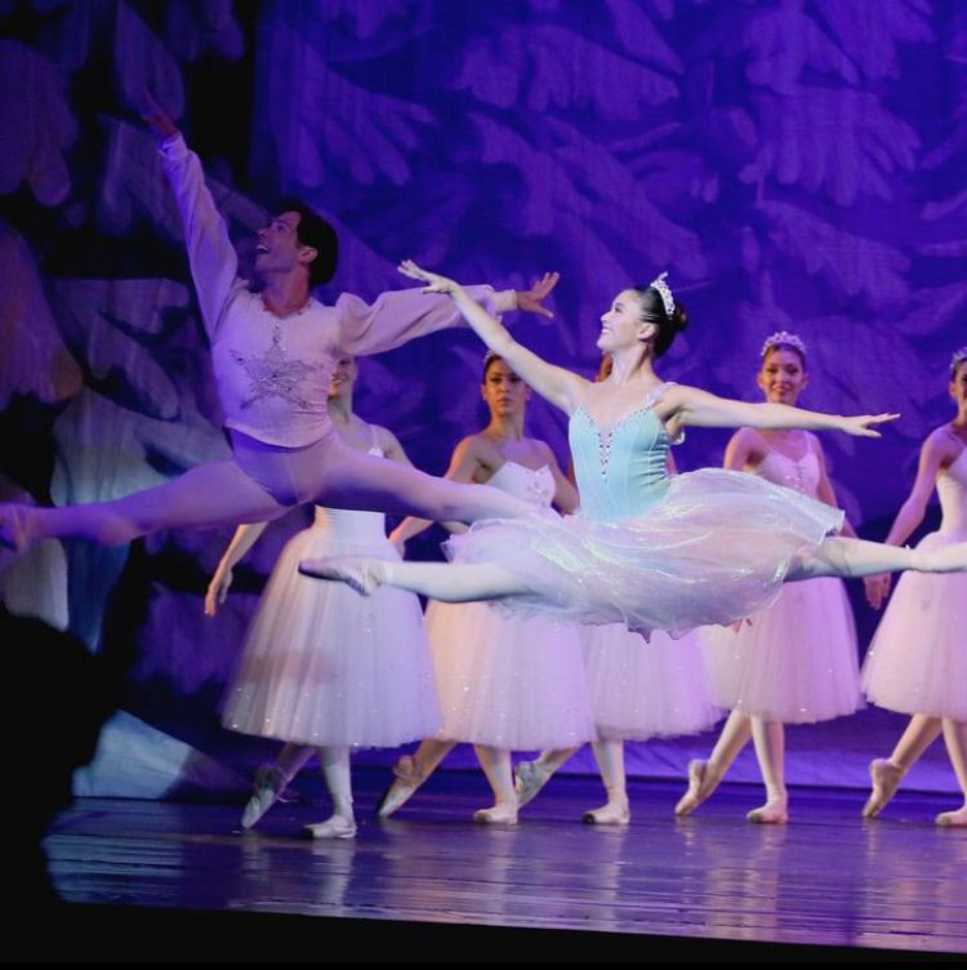 Espetáculo ficará em cartaz até o dia 11 de dezembro, no Teatro Riachuelo - Redes Sociais / Cia de Ballet Dalal Achcar