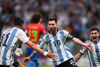 Messi iguala recorde de Maradona na Copa do Mundo
