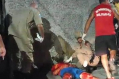 Sargento-bombeiro e ex-presidiário feridos a tiros durante assalto à unidade do Corpo de Bombeiros