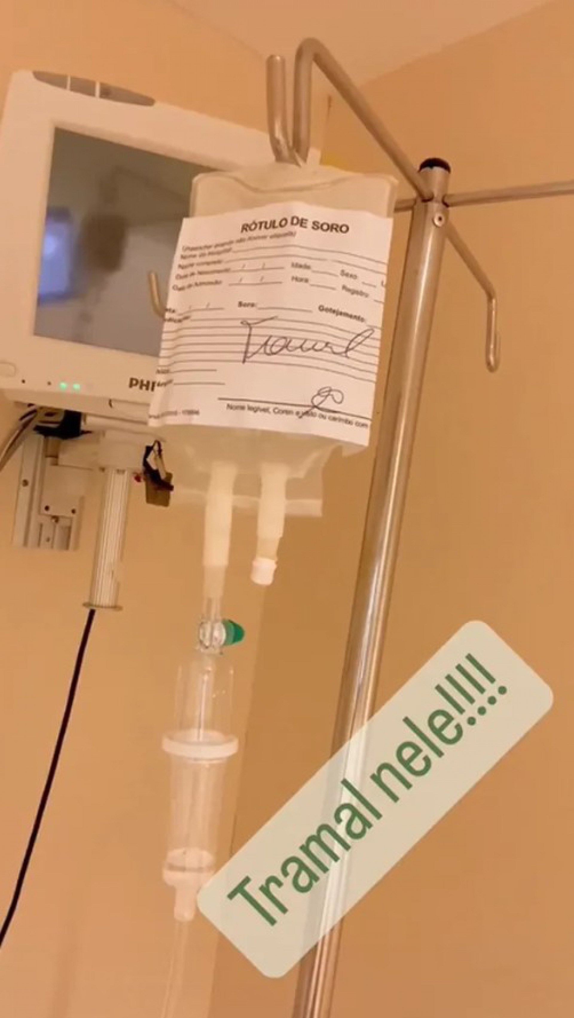 Rodrigo Lombardi é levado ao hospital por problema na coluna - Reprodução/Instagram