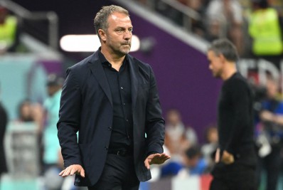 Barcelona teria comunicado saída de Xavi e deve anunciar Flick até a próxima segunda