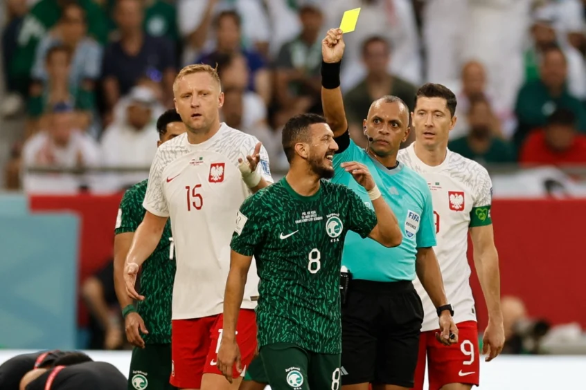 Wilton Pereira Sampaio apita duelo decisivo das quartas de final da Copa do  Mundo