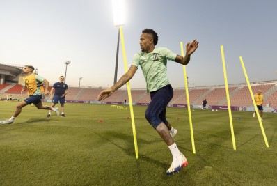 Seleção encerra preparação, e Tite testa opções para formação titular