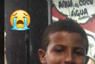 Criança morre após brincar com fogos de artifício na Vila Kennedy