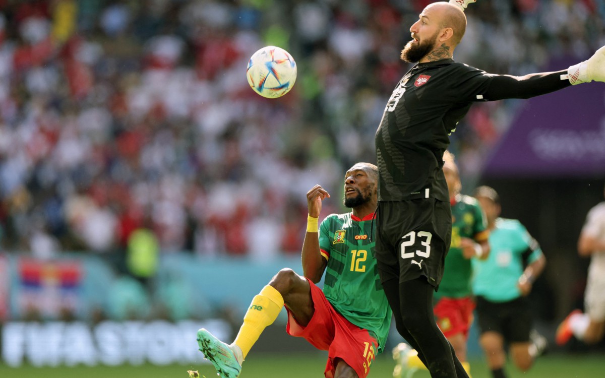 Camarões e Sérvia fazem jogo eletrizante pelo grupo do Brasil