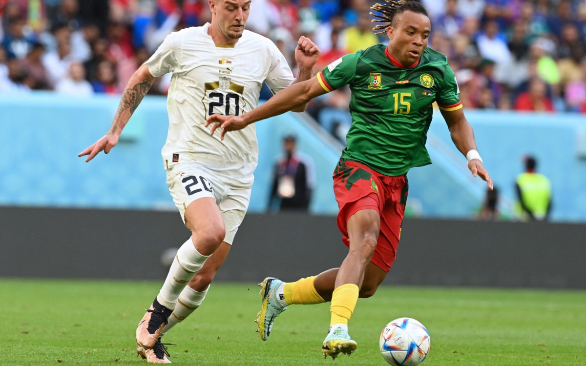 Camarões e Sérvia fazem jogo eletrizante pelo grupo do Brasil