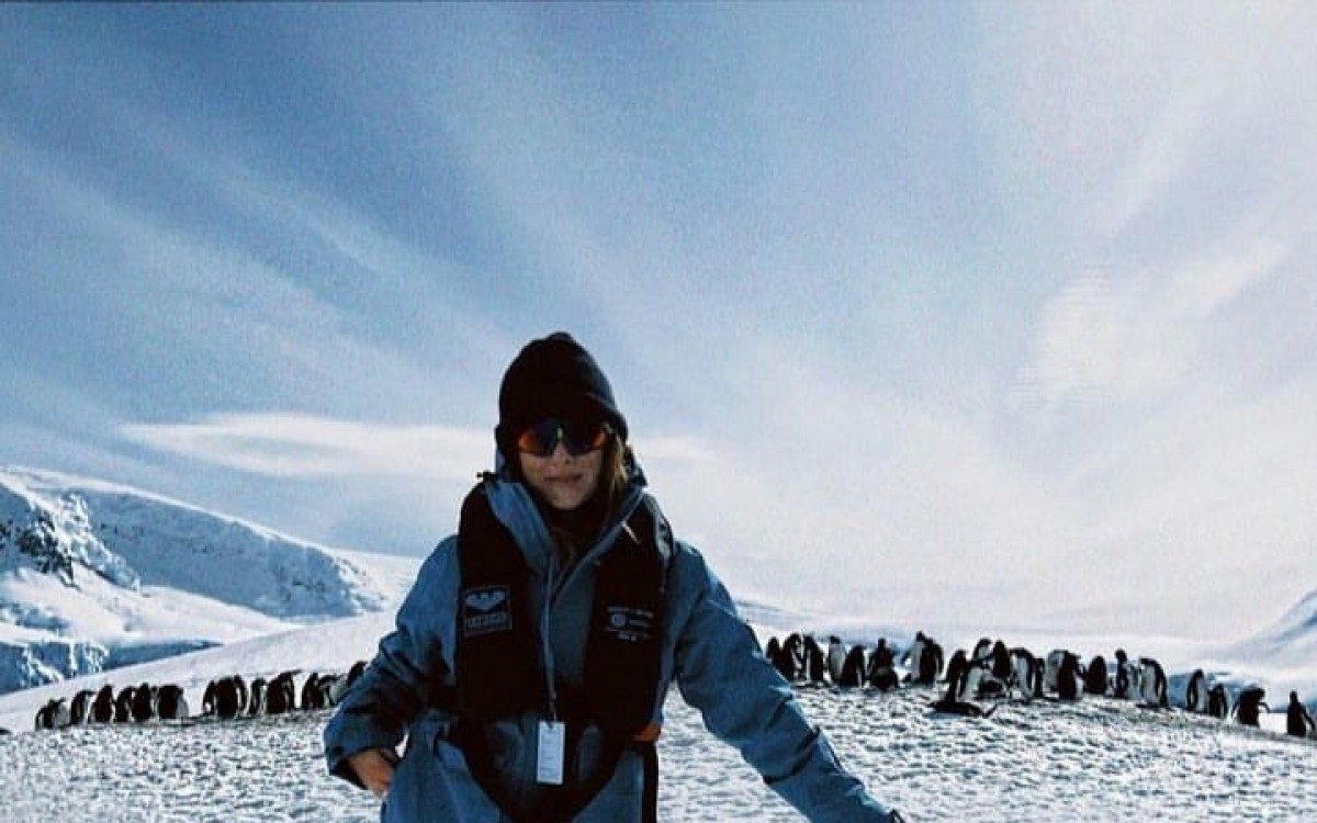Fernanda Paes Leme curte viagem pela Antártida 