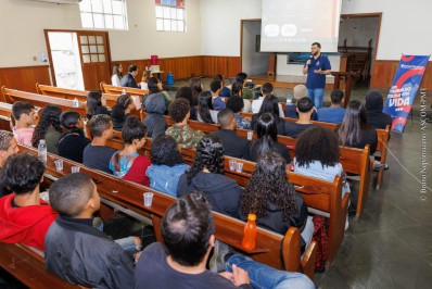 Feira de Carreiras encerra formação dos jovens em Teresópolis