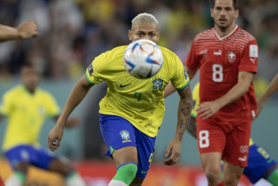 Confira fotos da dura vitória da Seleção sobre a Suíça
