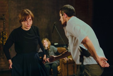 Teatro da UFF recebe Neva, peça do chileno Guillermo Calderón