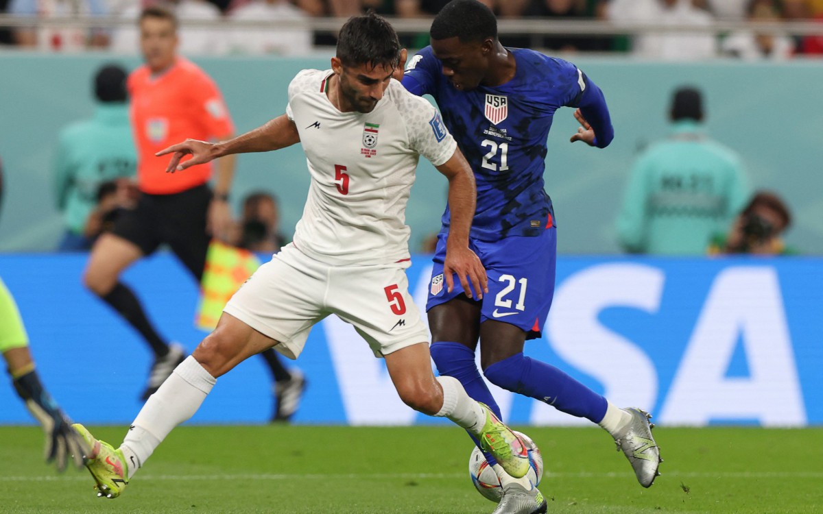 Estados Unidos e Ir&atilde; fizeram duelo decisivo pelo Grupo B