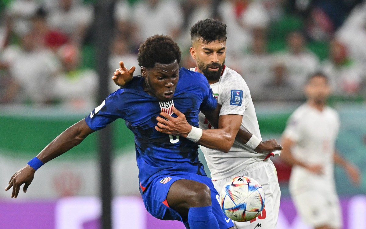 Estados Unidos e Ir&atilde; fizeram duelo decisivo pelo Grupo B