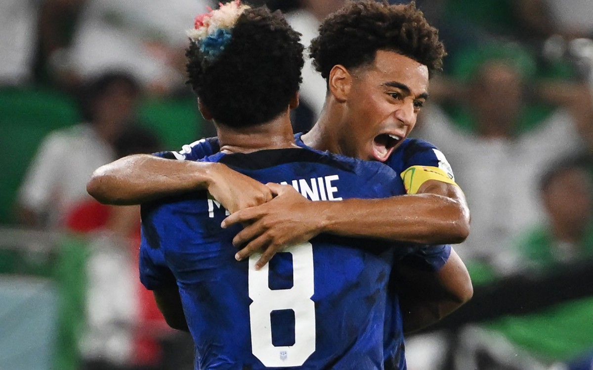 Estados Unidos e Ir&atilde; fizeram duelo decisivo pelo Grupo B