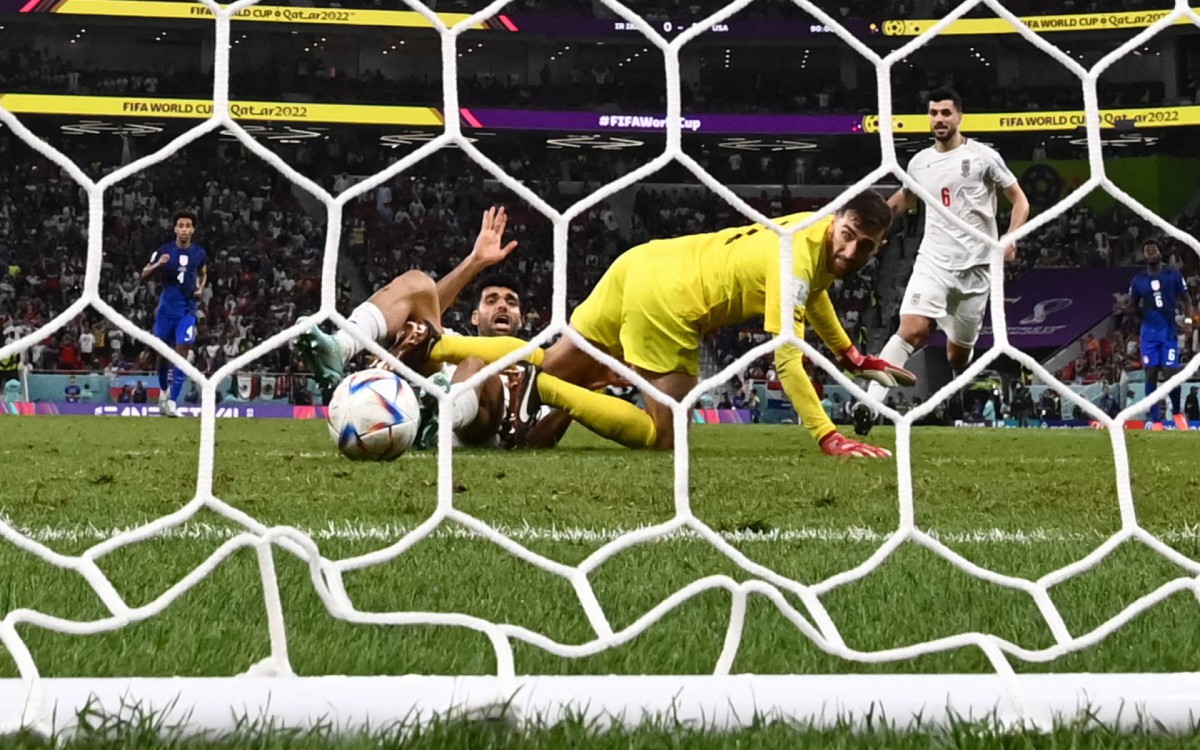 Estados Unidos e Ir&atilde; fizeram duelo decisivo pelo Grupo B