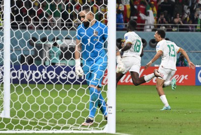 Confira as imagens da vitória de Senegal sobre o Equador