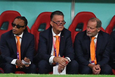 Van Gaal discorda de jornalistas e se mostra satisfeito com atuações da Holanda na Copa do Mundo
