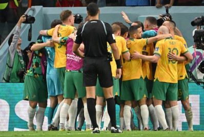 Veja imagens da vitória que deu classificação à Austrália pela segunda vez na história