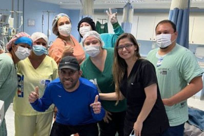 Vítima de explosão na Parada LGBTIA+ de Cabo Frio recebe alta