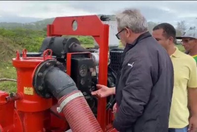 Prefeitura de Búzios adquire mais duas bombas com vazão de 15 milhões de litros para ajudar na drenagem das áreas alagadas do município