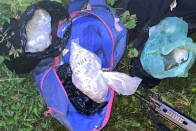 Após troca de tiros com a PM, dupla é presa com drogas em Araruama