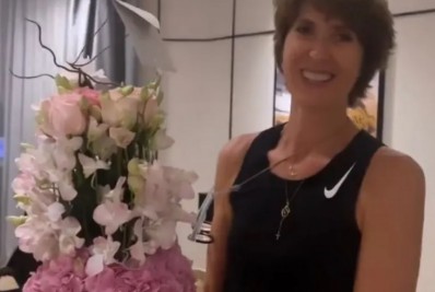 Concentrado com a Seleção, Tite envia flores à esposa para comemorar 38 anos de casados
