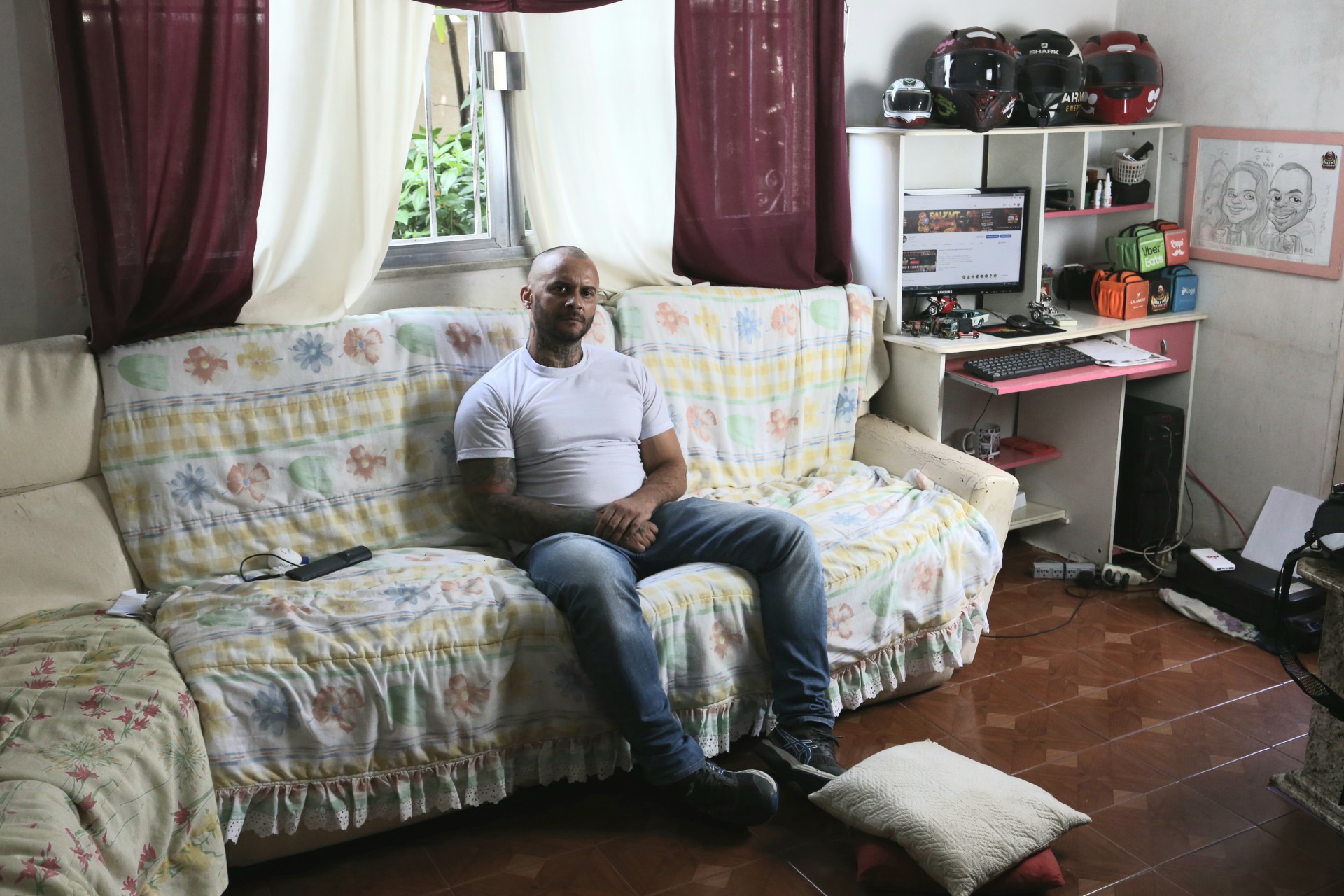 Ralf é entregador desde 2018 e luta por melhorias dentro do seu trabalho - Cleber Mendes/ Agência O Dia