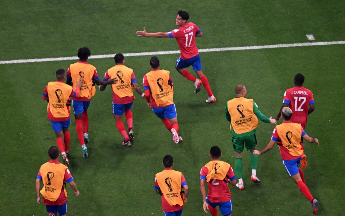 Jogadores da Costa Rica fizeram festa com o gol de empate