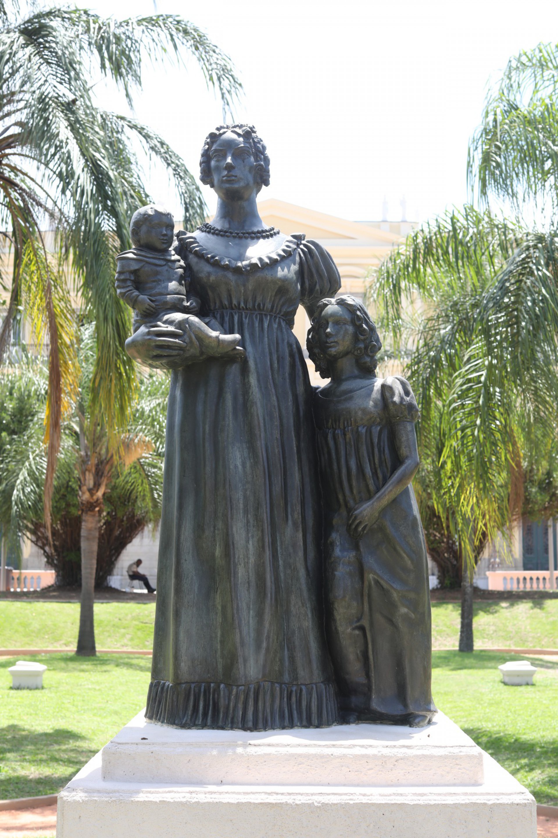 Monumentos da Quinta da Boa Vista. Na foto, Est&aacute;tua Imperatriz Leopoldina. 