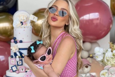 Karoline Lima é acusada de passar 'pouco tempo' com filha e rebate