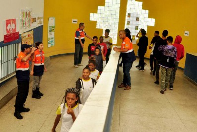 Defesa Civil de Magé realiza simulado de evacuação em escolas