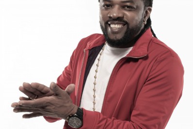 Xande de Pilares agita Búzios nesta sexta no projeto 'Torcida Claro Brasil'