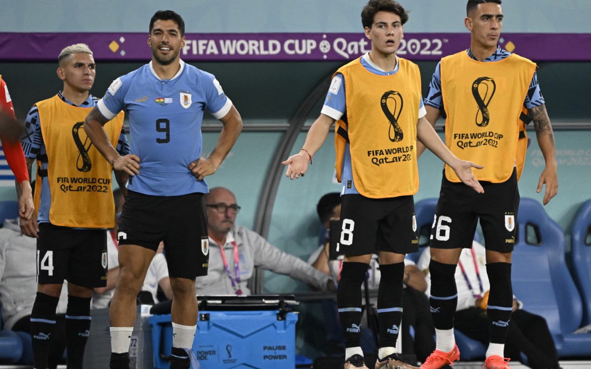 Uruguai venceu Gana, mas n&atilde;o teve motivos para sorrir: est&aacute; eliminado da Copa do Mundo