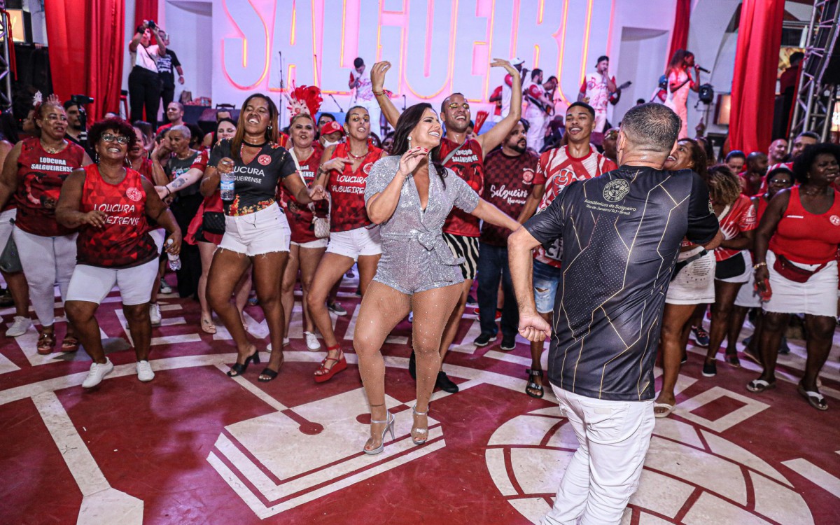 Viviane Araújo brilha durante ensaio do Salgueiro  - Foto: Ag.News 