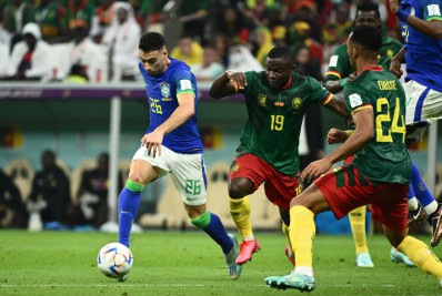 Brasil leva gol no fim e perde para Camarões, mas garante primeiro lugar do Grupo G