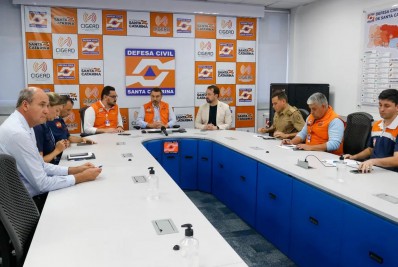 Chuvas levam cidades de Santa Catarina a decretar emergência