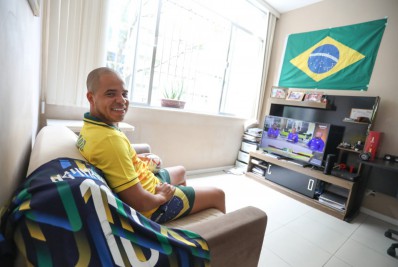 Mania de Copa: Para assistir aos jogos, torcedores pedem férias e são liberados do trabalho