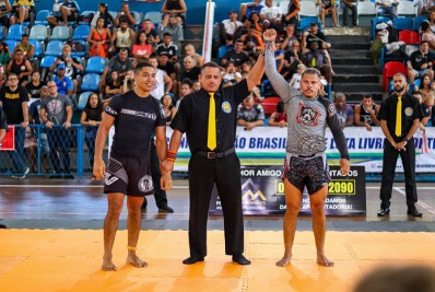 Carlos Giovani 'B2' vence GP no Sul Americano de Luta Livre Esportiva