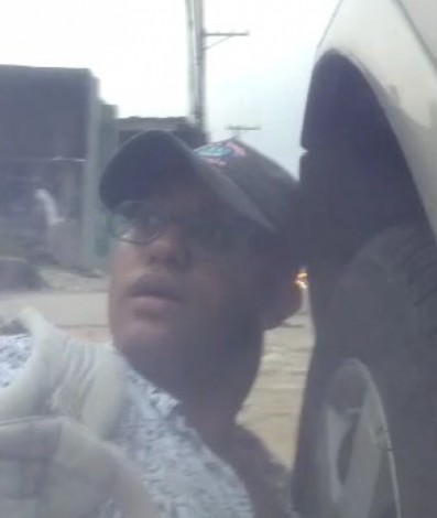Ítalo Linhares, de 30 anos, gravou vídeo enquanto se escondia atrás de carro durante confronto em Thomaz Coelho