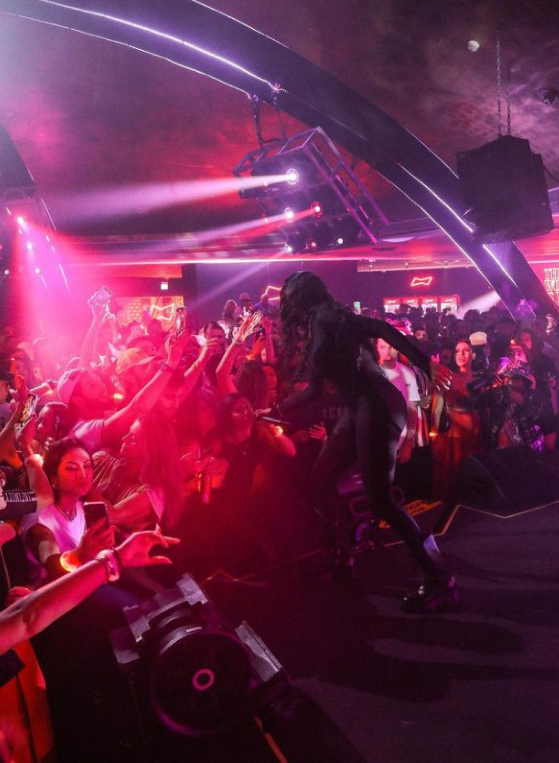 Ludmilla reúne famosos em festa no Catar - Reprodução/Instagram