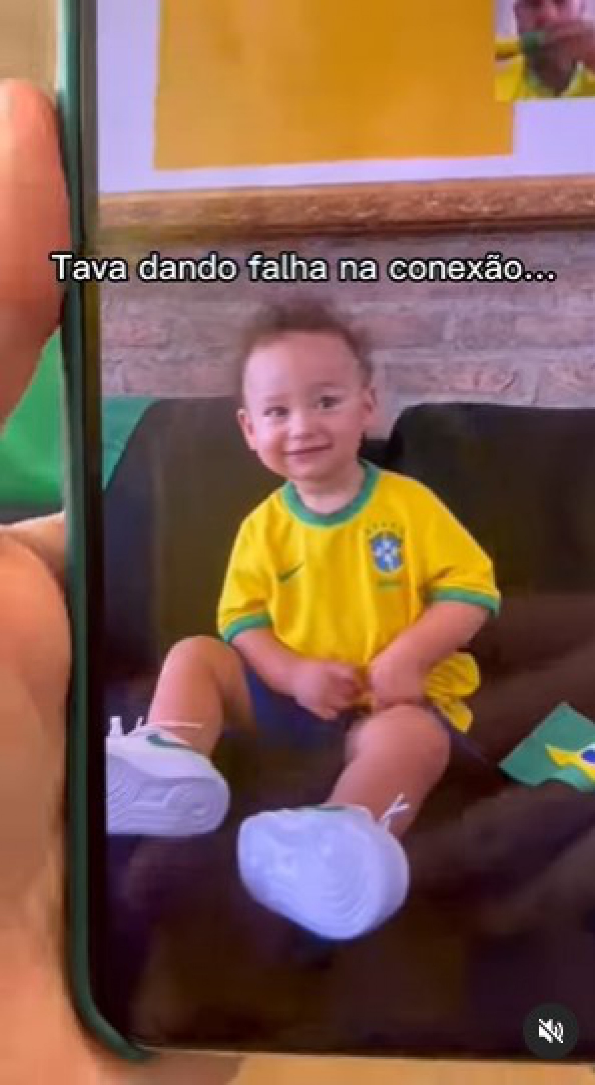 Fred, do Desimpedidos, volta ao Brasil para assistir jogo com filho - Reprodução Internet