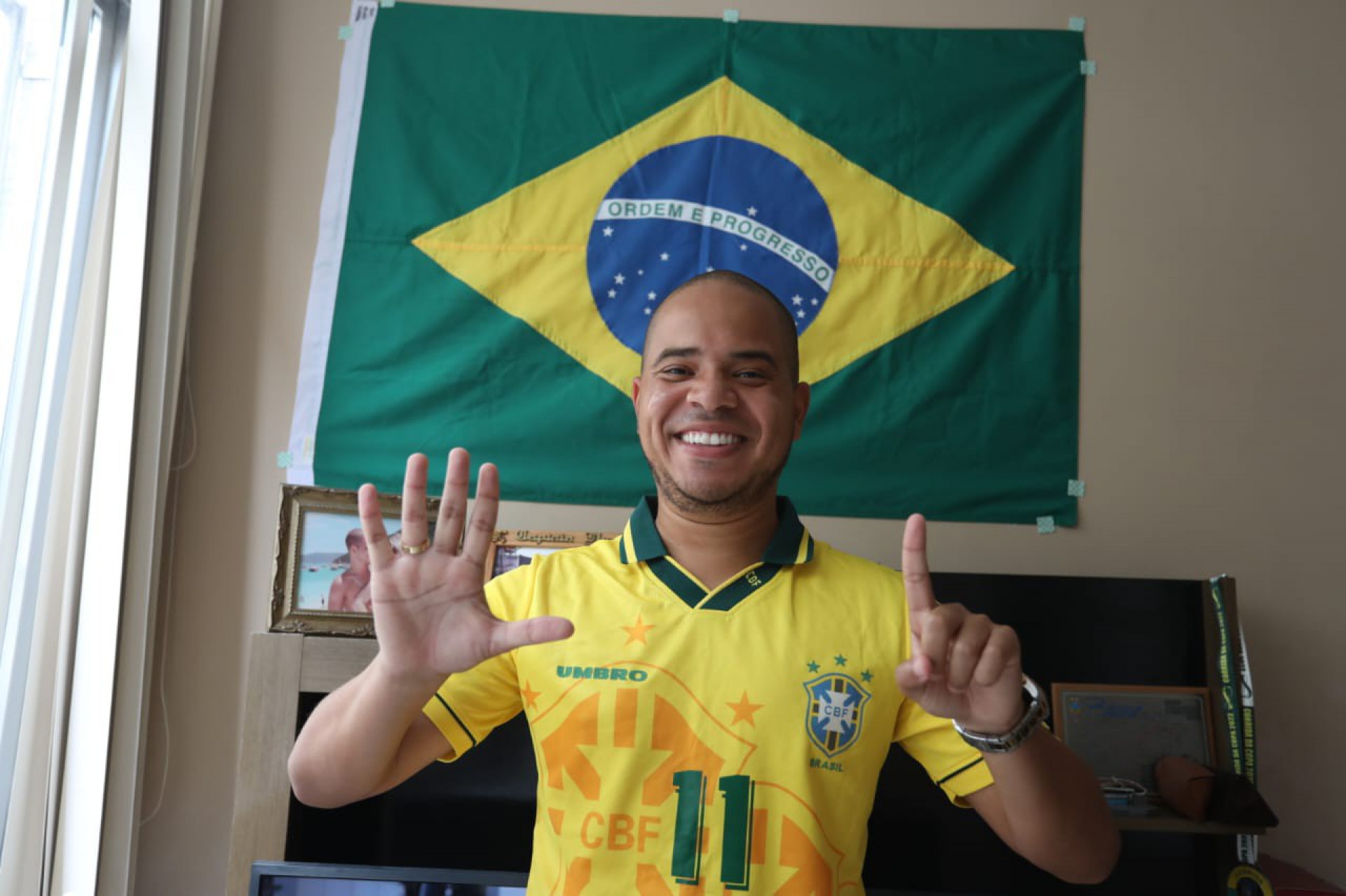 Allan pediu férias do trabalho para acompanhar todos os jogos da Copa  - Pedro Ivo