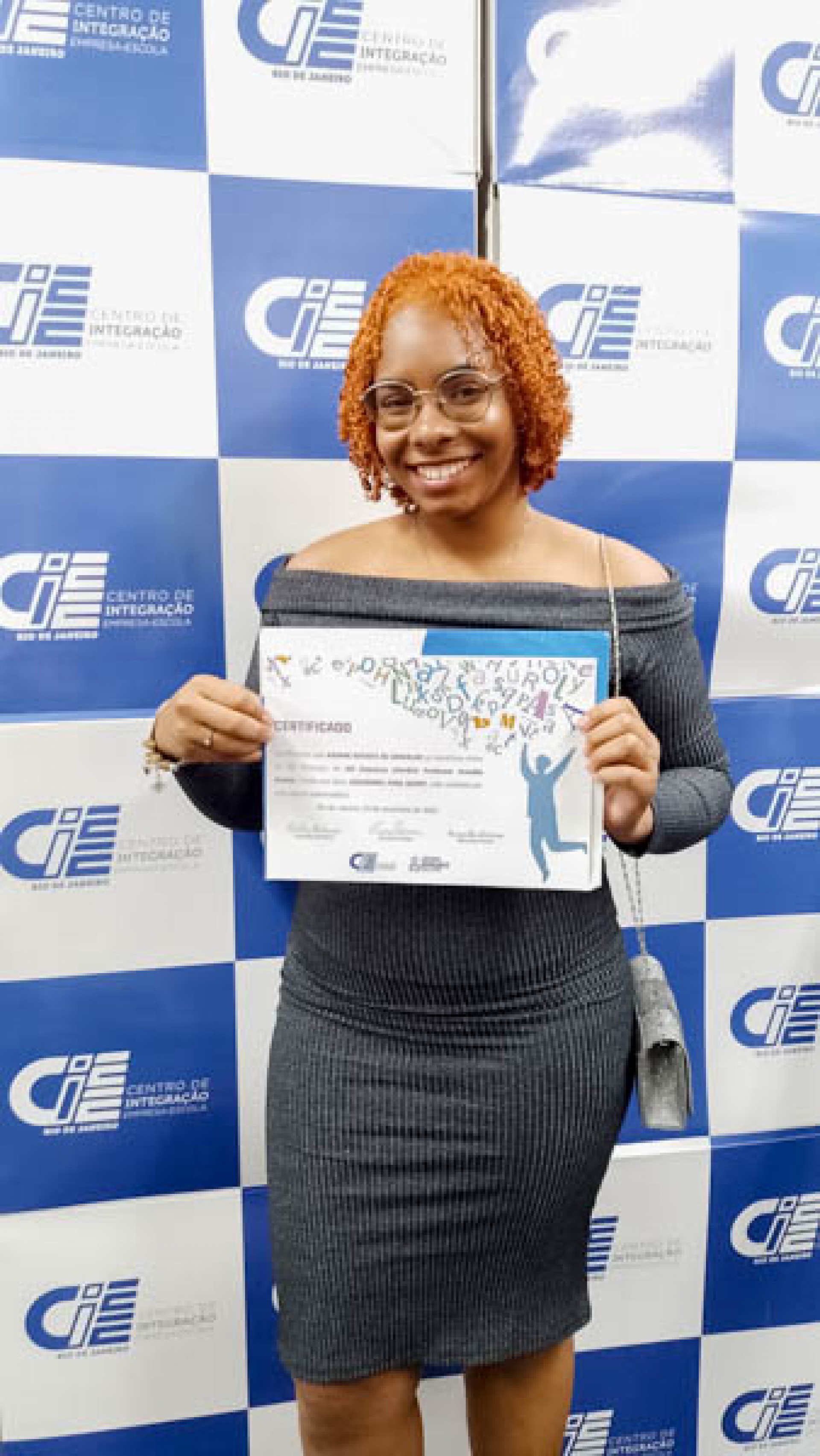 Kauane Batista (17 anos) -  GIOVANNA MEDEIROS