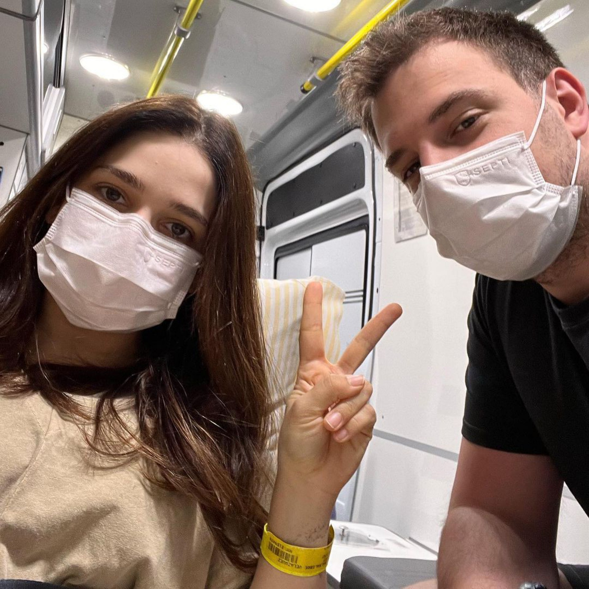 Sabrina Petraglia descobre anemia pós-cirurgica e volta ao hospital - Reprodução Internet