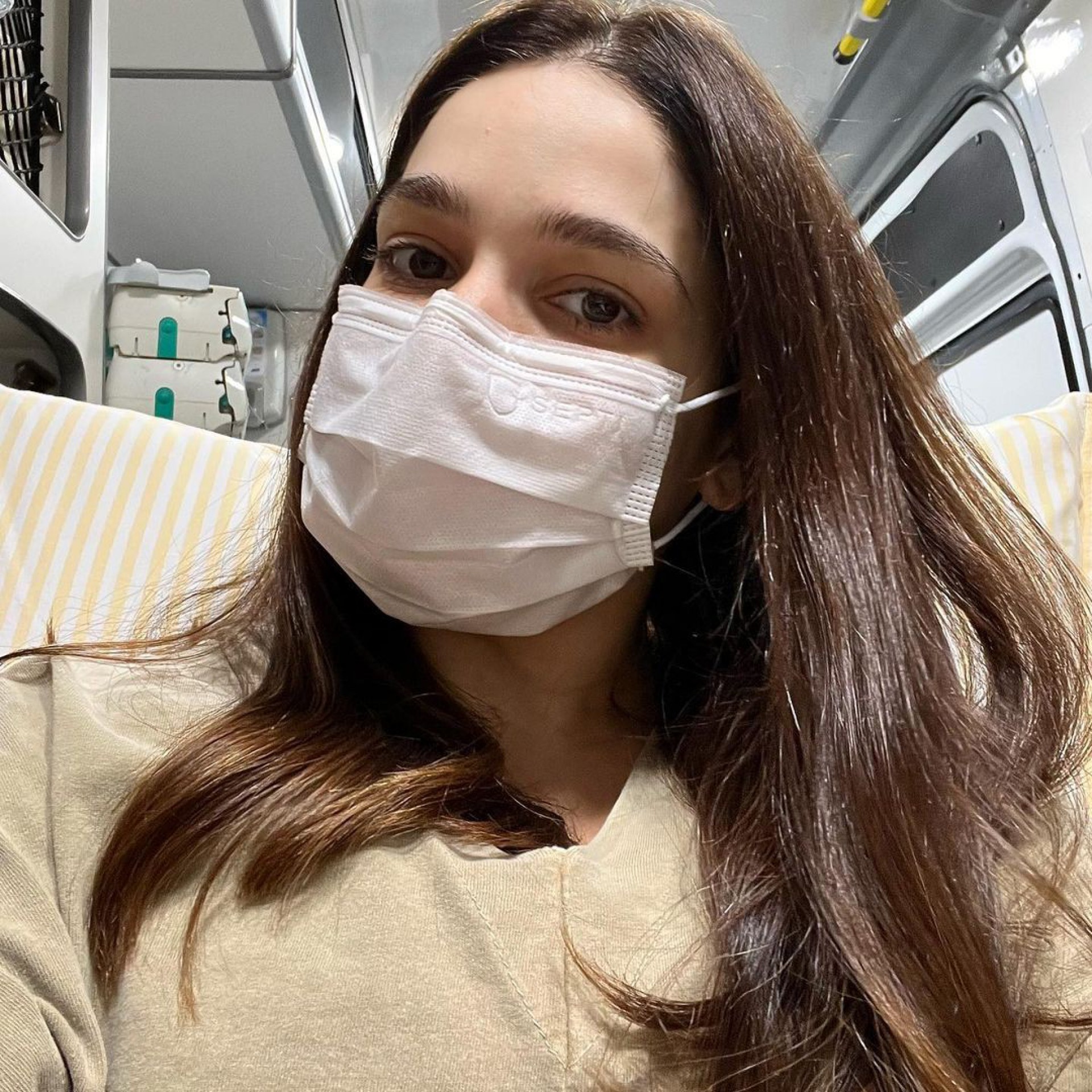 Sabrina Petraglia descobre anemia pós-cirurgica e volta ao hospital - Reprodução Internet