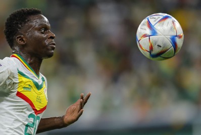 Lateral de Senegal fala em soberba: 'Os franceses já veem quartas de final contra Inglaterra'