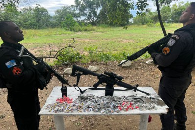 PM entra em confronto com grupo armado em Niterói 